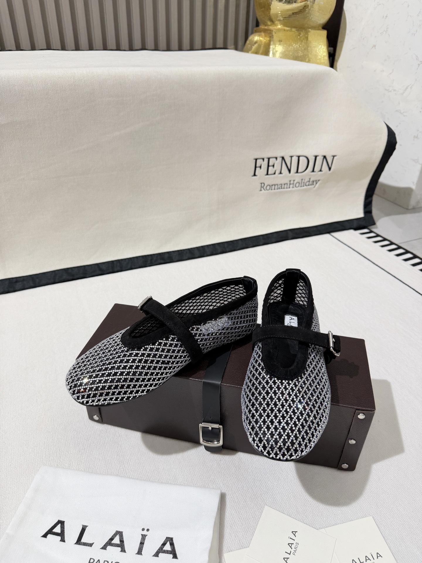 Women's high heels